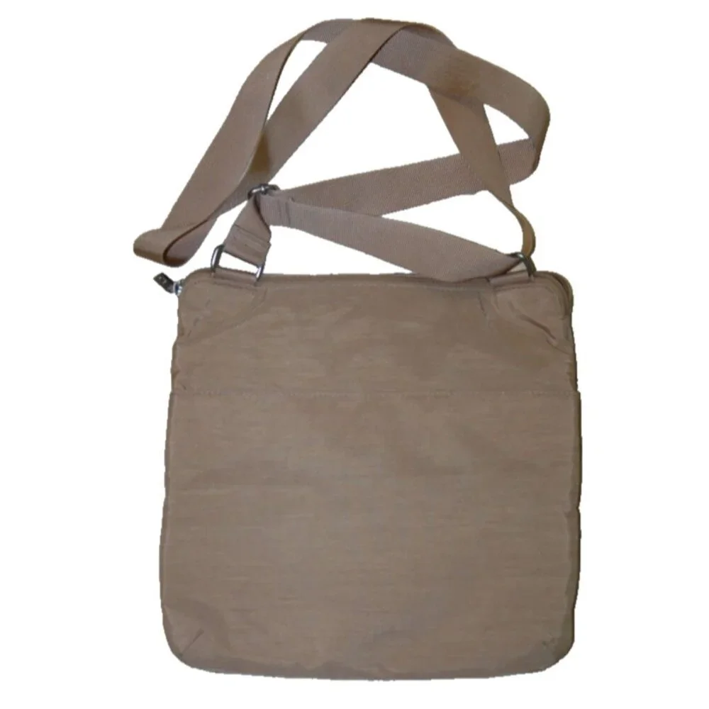 Clarks Beige Tan Casual Crossbody Purse Bag
